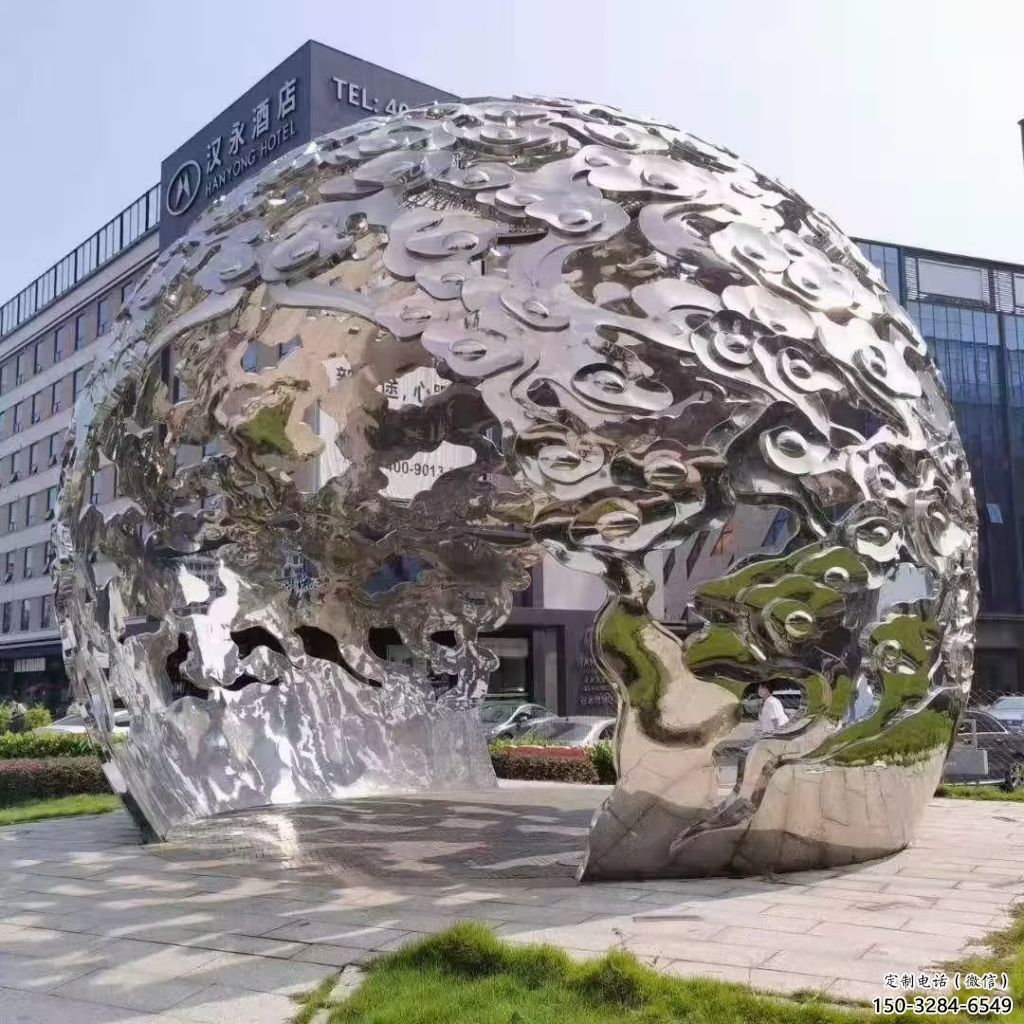 户外云朵雕塑,镀金欧式雕塑,锻造工艺 户外云朵雕塑,镀金欧式雕塑,锻造工艺