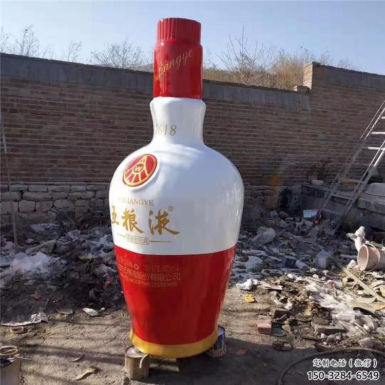 餐饮店酒瓶雕塑 欧式步行街摆件 彩绘雕塑 餐饮店酒瓶雕塑 欧式步行街摆件 彩绘雕塑