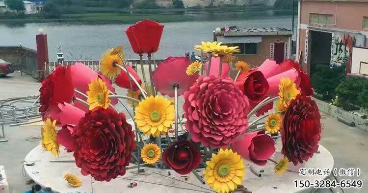 花篮雕塑工厂优选，城市装饰，景观葵花花篮雕塑供给