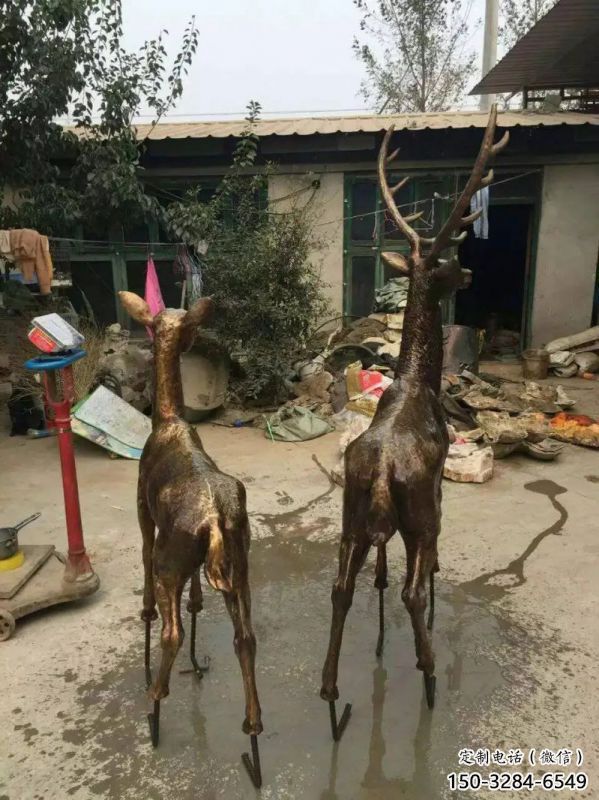 庭院驯鹿雕塑,镀金欧式雕塑,网格形式 庭院驯鹿雕塑,镀金欧式雕塑,网格形式