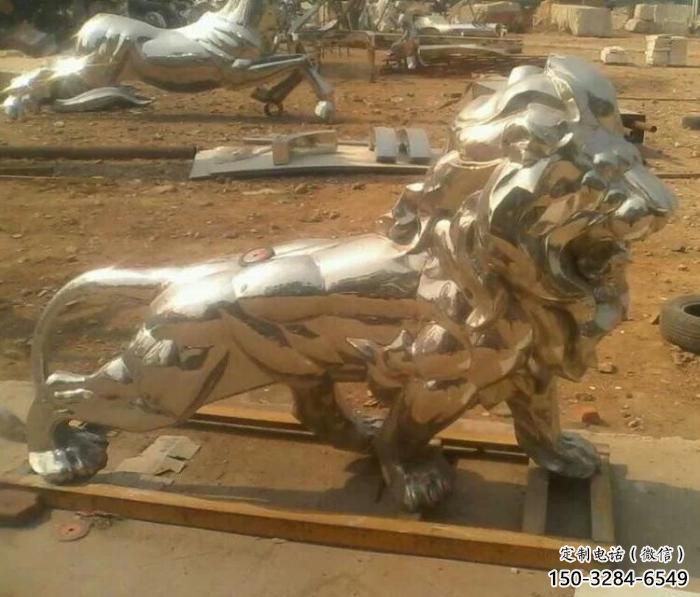 仿真狮子雕塑制作,园林装饰,建筑不锈钢狮子雕塑生产 仿真狮子雕塑制作,园林装饰,建筑不锈钢狮子雕塑生产