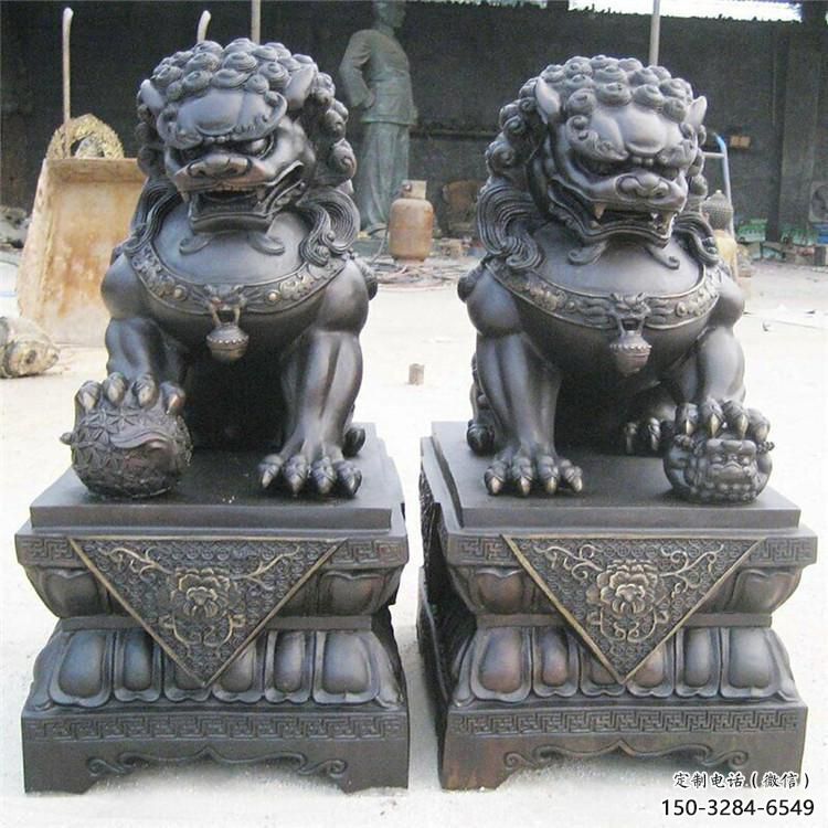 青铜狮子雕塑生产,圆雕系列,仿古蹲狮雕塑生产商 青铜狮子雕塑生产,圆雕系列,仿古蹲狮雕塑生产商