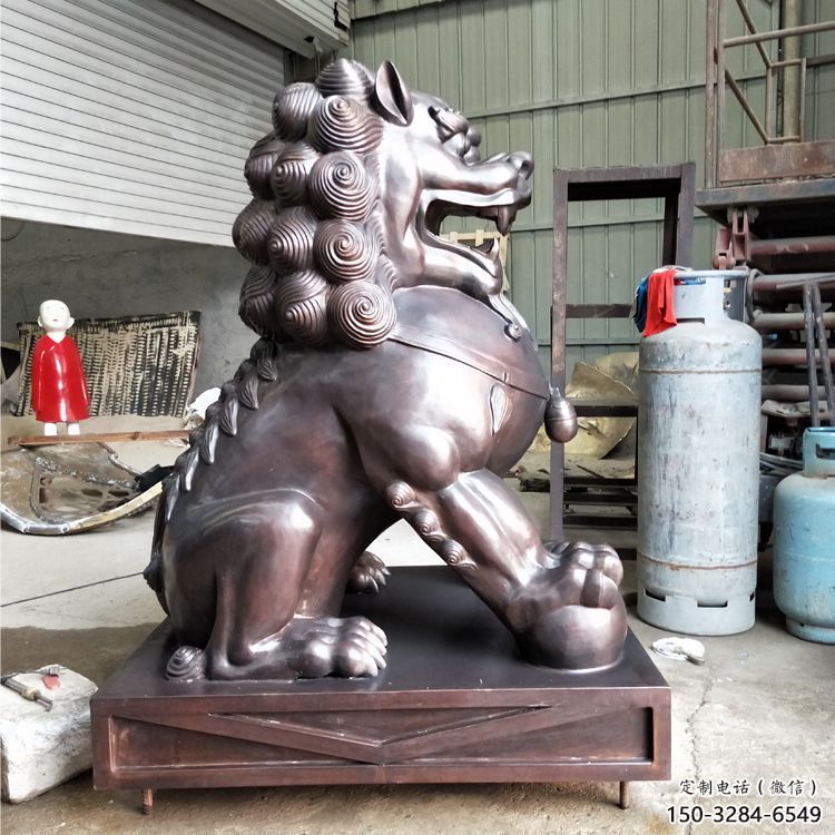 狮子雕塑优选,城市装饰,展示蹲狮雕塑定做 狮子雕塑优选,城市装饰,展示蹲狮雕塑定做