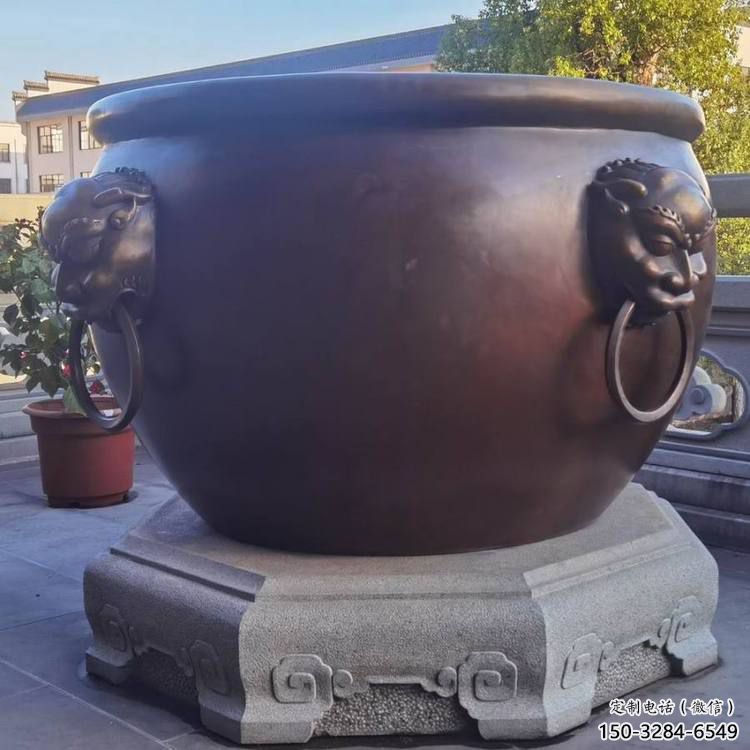 古铜色铁缸雕塑 古铜色铁缸雕塑