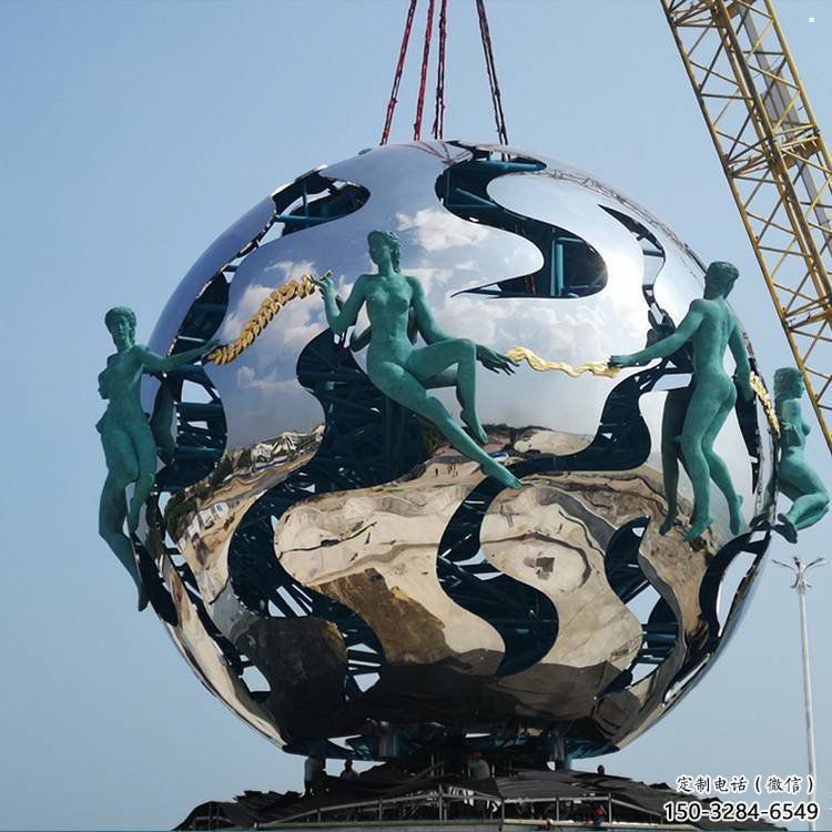 地球雕塑供应,花园小品,镜面地球天使雕塑厂家 地球雕塑供应,花园小品,镜面地球天使雕塑厂家