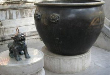 传统铁缸雕塑