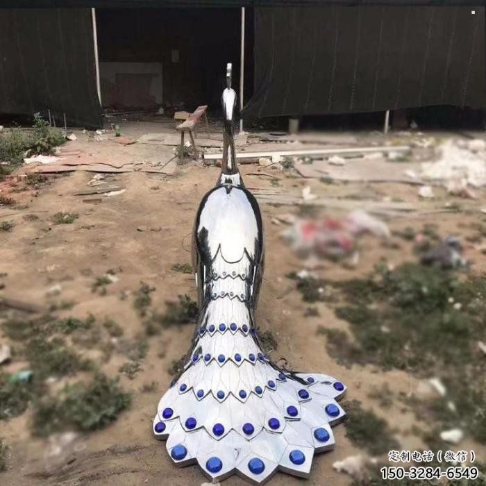 孔雀雕塑供求，美陈雕塑，标志不锈钢孔雀雕塑制造