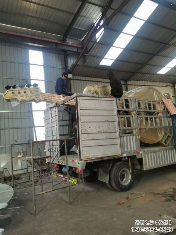 提琴雕塑定制,景观雕塑,不锈钢提琴雕塑展品 提琴雕塑定制,景观雕塑,不锈钢提琴雕塑展品