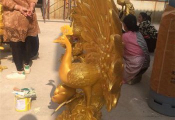 花园孔雀雕塑点击，多彩艺术，铜孔雀雕塑承接