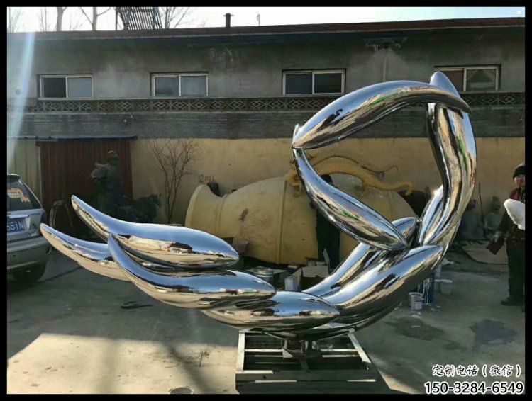 丝带雕塑优选，陆地摆件，艺术不锈钢丝带雕塑供应