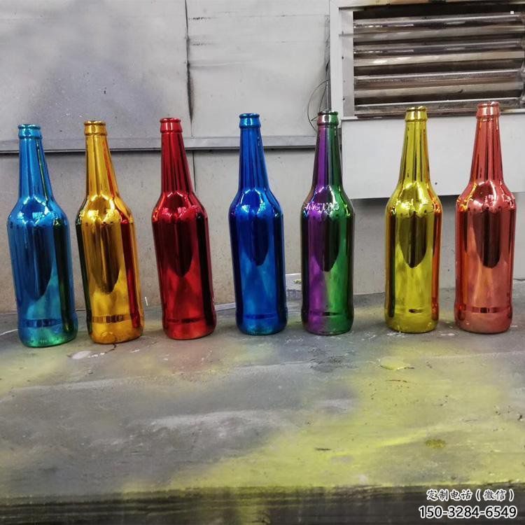 啤酒瓶雕塑供求,村标概念,玻璃钢啤酒瓶雕塑制作承接 啤酒瓶雕塑供求,村标概念,玻璃钢啤酒瓶雕塑制作承接