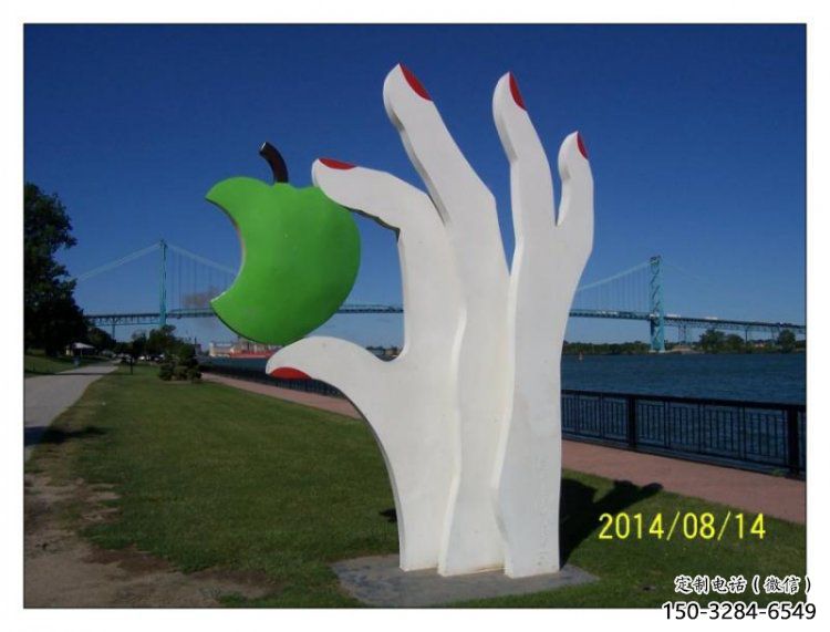 手掌雕塑提供，园林装饰，不锈钢手掌雕塑承接