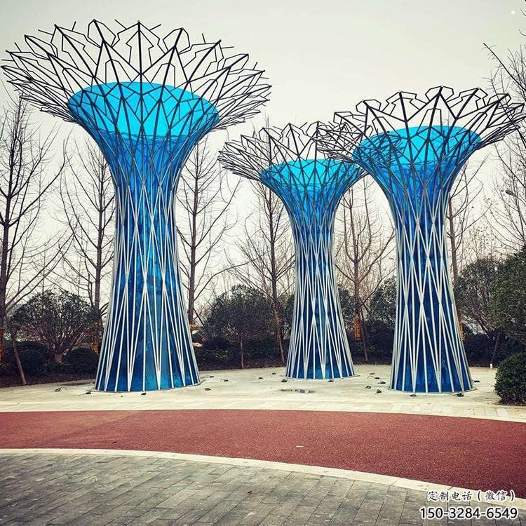 镂空树雕塑工厂选用，街道标识，烤漆镂空树雕塑制作