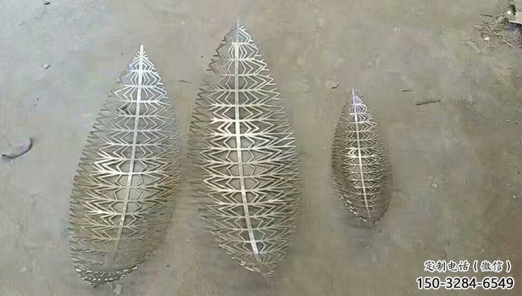 镂空树叶雕塑生产，街道标识，镜面镂空树叶雕塑供应