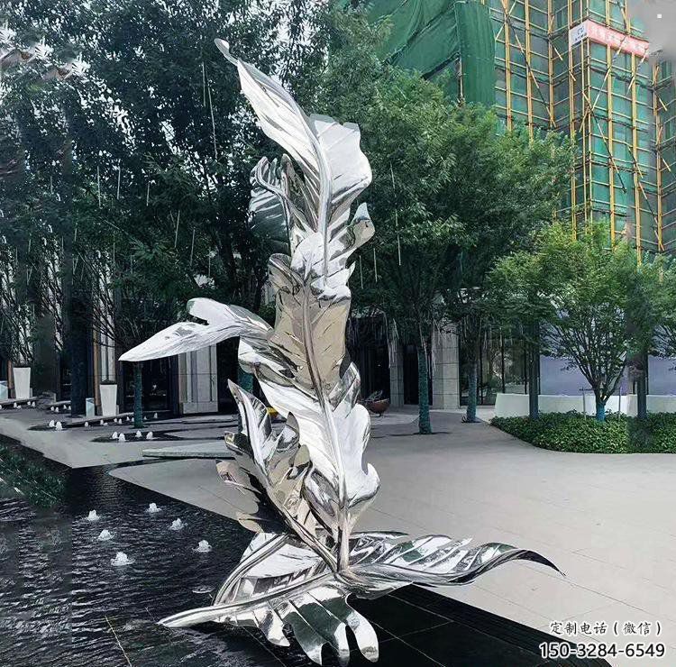 现代树叶雕塑