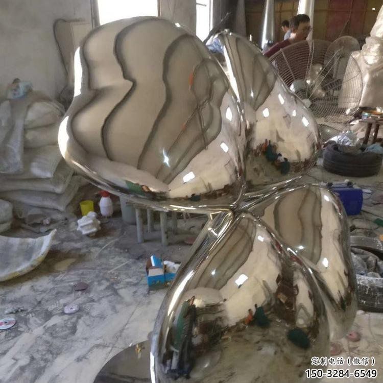 四叶草雕塑订做，街道标识，不锈钢四叶草雕塑定做