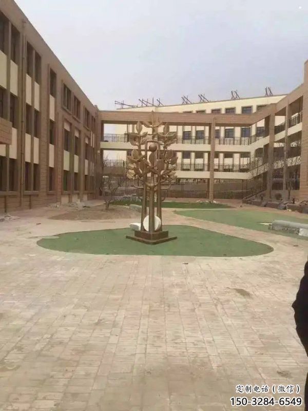 发财树雕塑供应，静态雕塑，不锈钢发财树雕塑定制