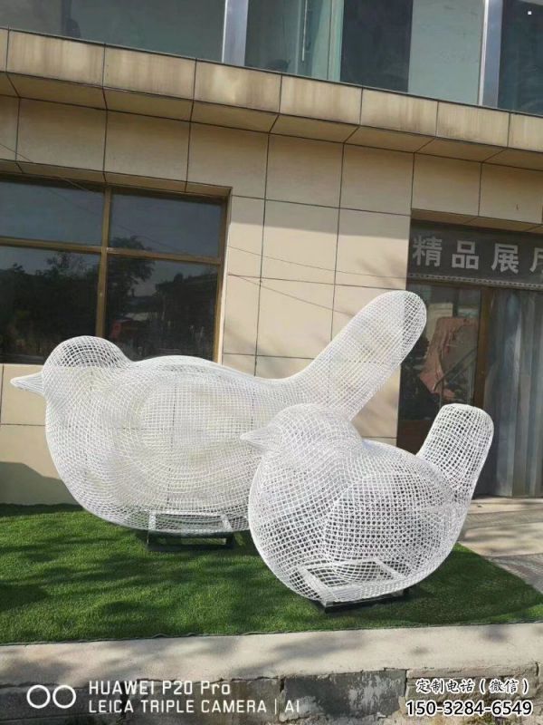 镂空鸟雕塑工厂标准,多彩艺术,铁艺小鸟雕塑供应 镂空鸟雕塑工厂标准,多彩艺术,铁艺小鸟雕塑供应