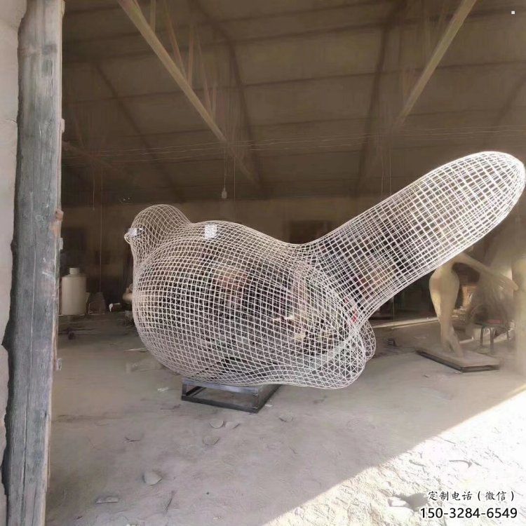 镂空鸟雕塑批发,拉丝工艺,铁艺小鸟雕塑承接 镂空鸟雕塑批发,拉丝工艺,铁艺小鸟雕塑承接