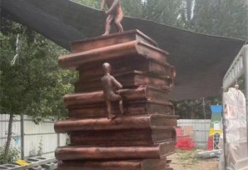 金属叠书雕塑制作，陆地摆件，铸铜叠书雕塑制造商