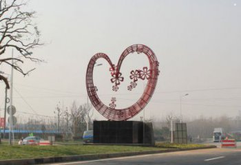 街头爱心雕塑