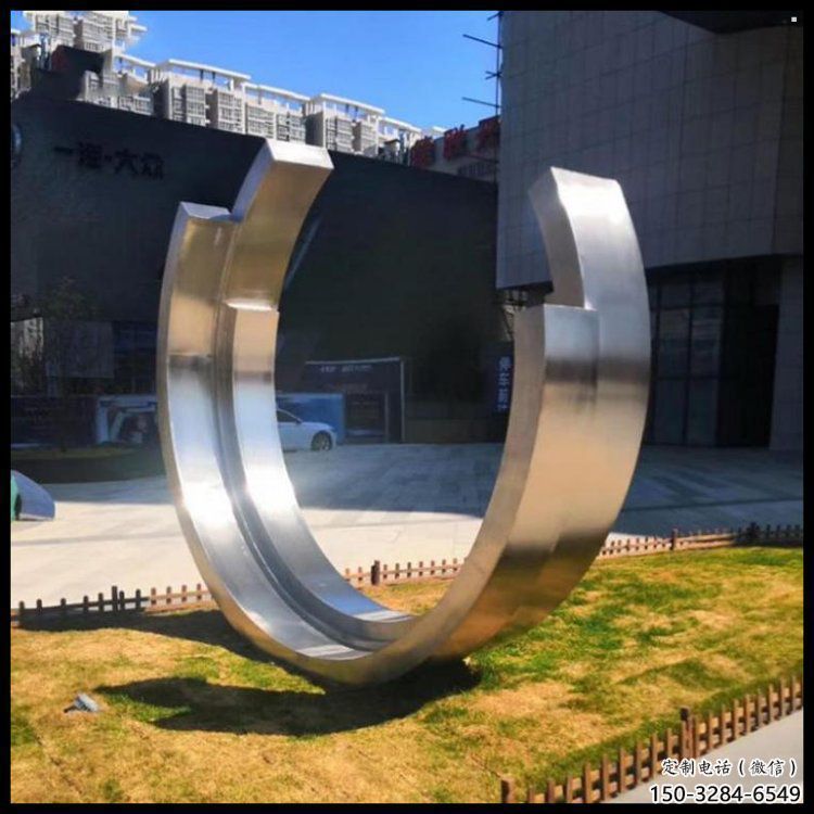 月亮雕塑展品，景观概念，不锈钢月亮雕塑优选