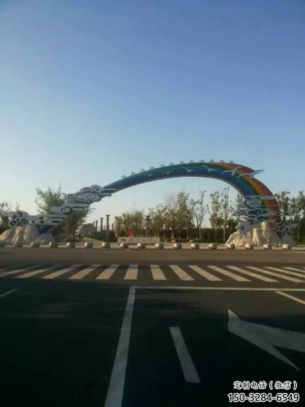 合肥云朵大门雕塑,公园美陈元素,不锈钢云朵大门雕塑 合肥云朵大门雕塑,公园美陈元素,不锈钢云朵大门雕塑