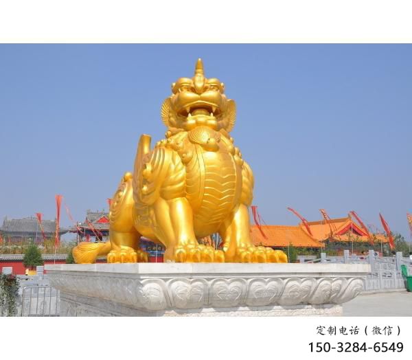 榆林广场貔貅雕塑，动物彩绘雕塑，抽象效果